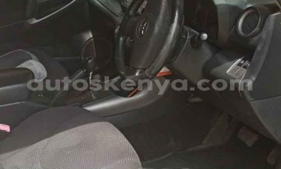 Oofamaa Toyota RAV4 White Makiinaa iti Nairobi keessatti Nairobi keessatti Oofamaa Toyota RAV4 White Makiinaa iti Nairobi keessatti Nairobi keessatti