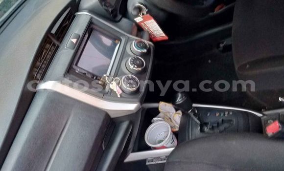 Oofamaa Nissan Wingroad White Makiinaa iti Nairobi keessatti Nairobi keessatti Oofamaa Nissan Wingroad White Makiinaa iti Nairobi keessatti Nairobi keessatti