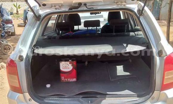 Oofamaa Toyota Fielder Silver Makiinaa iti Ruiru keessatti Nairobi keessatti Oofamaa Toyota Fielder Silver Makiinaa iti Ruiru keessatti Nairobi keessatti