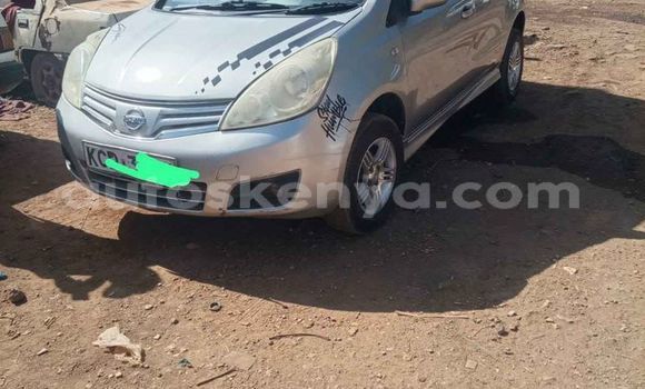 Nunua Ilio tumika Nissan Note Fedha Gari ndani ya Nairobi nchini Nairobi