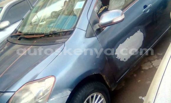 Oofamaa Toyota Belta Blue Makiinaa iti Nairobi keessatti Nairobi keessatti