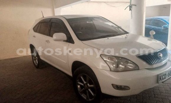 Oofamaa Toyota Harrier White Makiinaa iti Nairobi keessatti Nairobi keessatti Oofamaa Toyota Harrier White Makiinaa iti Nairobi keessatti Nairobi keessatti