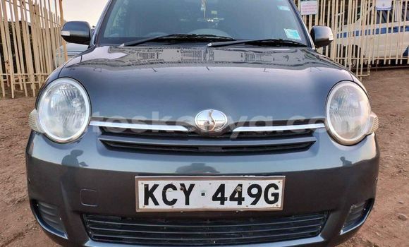 Nunua Ilio tumika Toyota Sienta Nyingine Gari ndani ya Nairobi nchini Nairobi