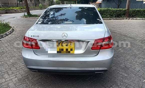 Buy Used Mercedes‒Benz E–Class Silver Car in Nairobi in Nairobi Buy Used Mercedes‒Benz E–Class Silver Car in Nairobi in Nairobi