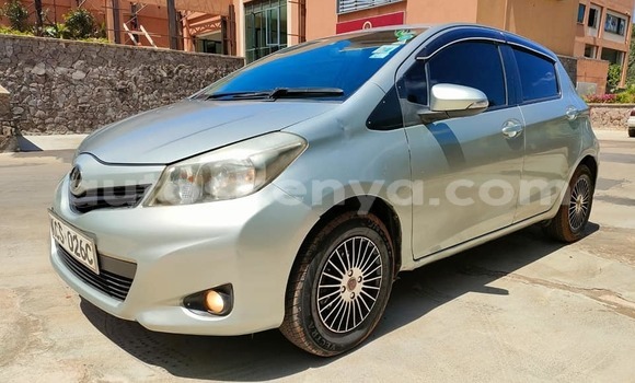 Buy Used Toyota Vitz Silver Car in Nairobi in Nairobi Buy Used Toyota Vitz Silver Car in Nairobi in Nairobi