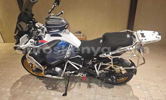 Buy Used BMW R1200GS Adventure Blue Bike in Nairobi in Nairobi