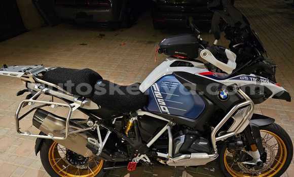 Buy Used BMW R1200GS Adventure Blue Bike in Nairobi in Nairobi Buy Used BMW R1200GS Adventure Blue Bike in Nairobi in Nairobi