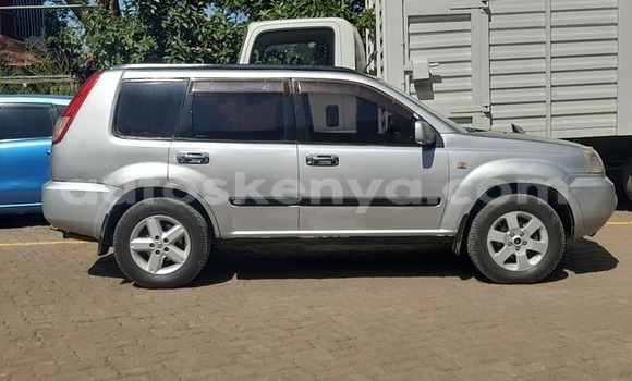 Buy Used Nissan X–Trail Silver Car in Nairobi in Nairobi
