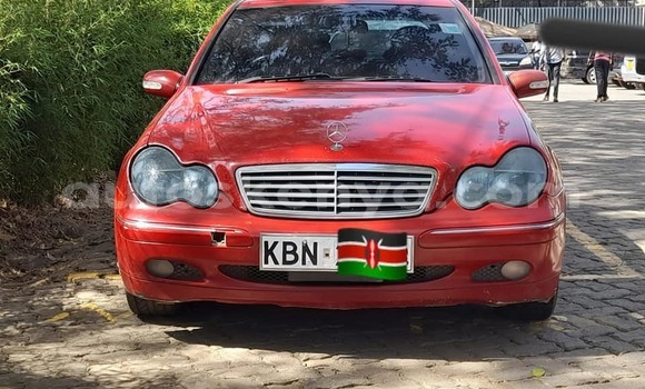 Oofamaa Mercedes‒Benz C–Class Red Makiinaa iti Nairobi keessatti Nairobi keessatti Oofamaa Mercedes‒Benz C–Class Red Makiinaa iti Nairobi keessatti Nairobi keessatti