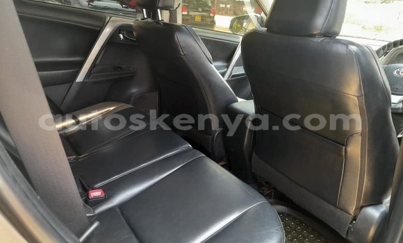 Oofamaa Toyota RAV4 Black Makiinaa iti Nairobi keessatti Nairobi keessatti Oofamaa Toyota RAV4 Black Makiinaa iti Nairobi keessatti Nairobi keessatti