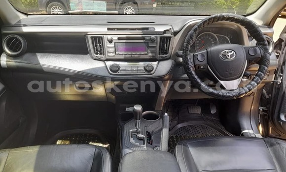Oofamaa Toyota RAV4 Black Makiinaa iti Nairobi keessatti Nairobi keessatti Oofamaa Toyota RAV4 Black Makiinaa iti Nairobi keessatti Nairobi keessatti