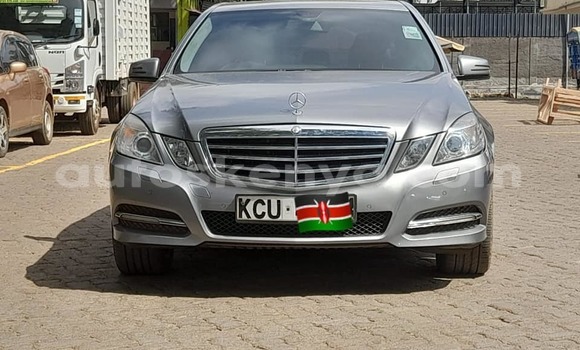 Buy Used Mercedes-Benz E-Classe Other Car in Nairobi in Nairobi Buy Used Mercedes-Benz E-Classe Other Car in Nairobi in Nairobi