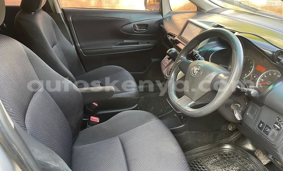 Nunua Ilio tumika Toyota Wish Fedha Gari ndani ya Nairobi nchini Nairobi Nunua Ilio tumika Toyota Wish Fedha Gari ndani ya Nairobi nchini Nairobi