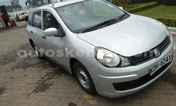 Nunua Ilio tumika Nissan AD Fedha Gari ndani ya Nairobi nchini Nairobi