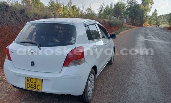 Buy Used Toyota Vitz White Car in Eldoret in Rift Valley Buy Used Toyota Vitz White Car in Eldoret in Rift Valley