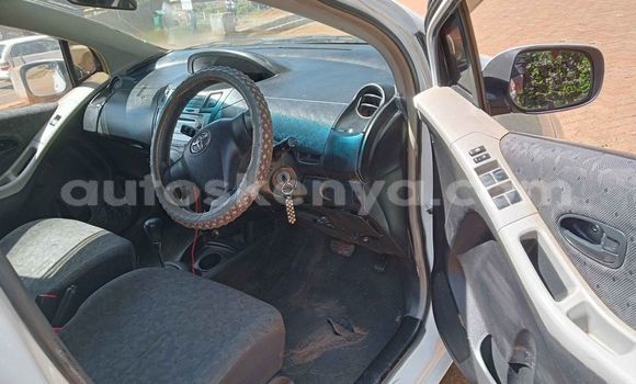 Buy Used Toyota Vitz White Car in Nairobi in Nairobi Buy Used Toyota Vitz White Car in Nairobi in Nairobi