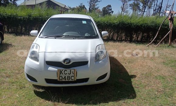 Buy Used Toyota Vitz White Car in Nairobi in Nairobi Buy Used Toyota Vitz White Car in Nairobi in Nairobi