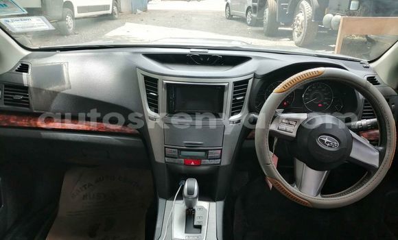 Oofamaa Subaru Legacy Silver Makiinaa iti Nairobi keessatti Nairobi keessatti Oofamaa Subaru Legacy Silver Makiinaa iti Nairobi keessatti Nairobi keessatti