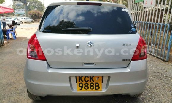 Oofamaa Suzuki Swift Silver Makiinaa iti Nairobi keessatti Nairobi keessatti Oofamaa Suzuki Swift Silver Makiinaa iti Nairobi keessatti Nairobi keessatti
