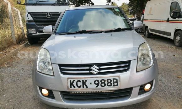 Oofamaa Suzuki Swift Silver Makiinaa iti Nairobi keessatti Nairobi keessatti Oofamaa Suzuki Swift Silver Makiinaa iti Nairobi keessatti Nairobi keessatti