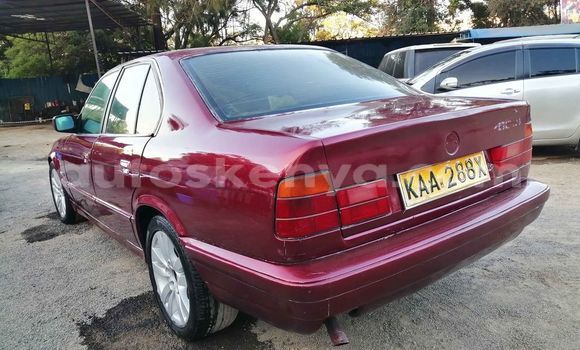 Oofamaa BMW E3 Red Makiinaa iti Nairobi keessatti Nairobi keessatti Oofamaa BMW E3 Red Makiinaa iti Nairobi keessatti Nairobi keessatti