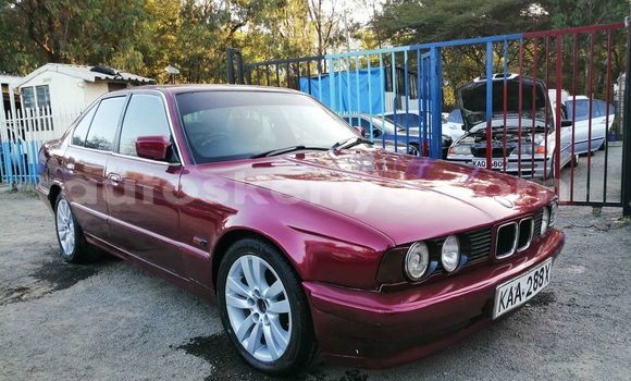 Oofamaa BMW E3 Red Makiinaa iti Nairobi keessatti Nairobi keessatti Oofamaa BMW E3 Red Makiinaa iti Nairobi keessatti Nairobi keessatti