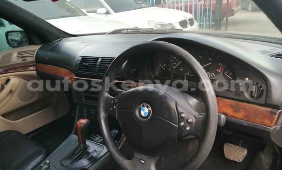Oofamaa BMW 5–Series Green Makiinaa iti Nairobi keessatti Nairobi keessatti Oofamaa BMW 5–Series Green Makiinaa iti Nairobi keessatti Nairobi keessatti