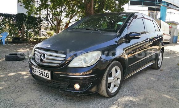 Oofamaa Mercedes‒Benz B-klasse Black Makiinaa iti Nairobi keessatti Nairobi keessatti Oofamaa Mercedes‒Benz B-klasse Black Makiinaa iti Nairobi keessatti Nairobi keessatti