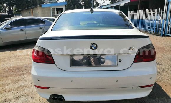 Oofamaa BMW 5–Series White Makiinaa iti Nairobi keessatti Nairobi keessatti Oofamaa BMW 5–Series White Makiinaa iti Nairobi keessatti Nairobi keessatti