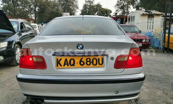 Oofamaa BMW 3–Series Silver Makiinaa iti Nairobi keessatti Nairobi keessatti Oofamaa BMW 3–Series Silver Makiinaa iti Nairobi keessatti Nairobi keessatti