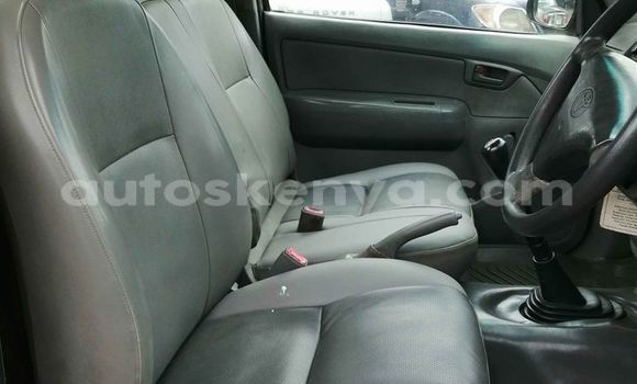 Oofamaa Toyota Hilux Brown Makiinaa iti Nairobi keessatti Nairobi keessatti Oofamaa Toyota Hilux Brown Makiinaa iti Nairobi keessatti Nairobi keessatti