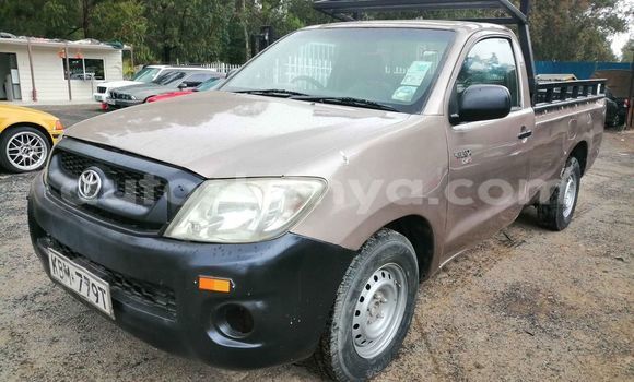 Oofamaa Toyota Hilux Brown Makiinaa iti Nairobi keessatti Nairobi keessatti Oofamaa Toyota Hilux Brown Makiinaa iti Nairobi keessatti Nairobi keessatti