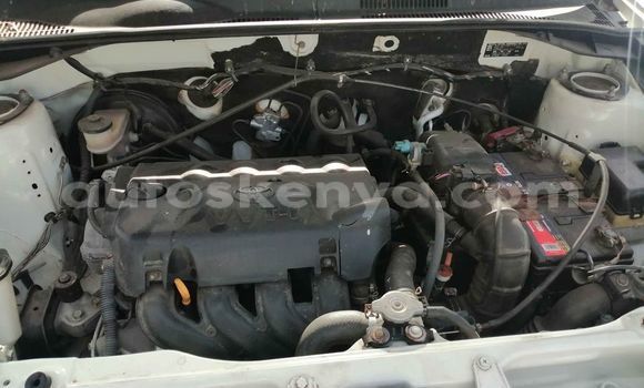 Oofamaa Toyota Succeed White Makiinaa iti Nairobi keessatti Nairobi keessatti Oofamaa Toyota Succeed White Makiinaa iti Nairobi keessatti Nairobi keessatti