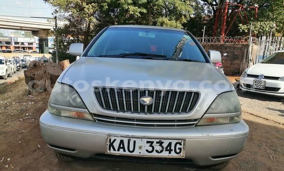 Buy Used Toyota Harrier Silver Car in Nairobi in Nairobi