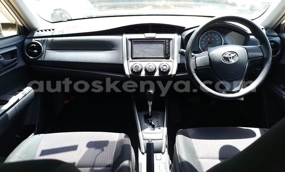 Oofamaa Toyota Fielder White Makiinaa iti Mombasa keessatti Coastal Kenya keessatti Oofamaa Toyota Fielder White Makiinaa iti Mombasa keessatti Coastal Kenya keessatti
