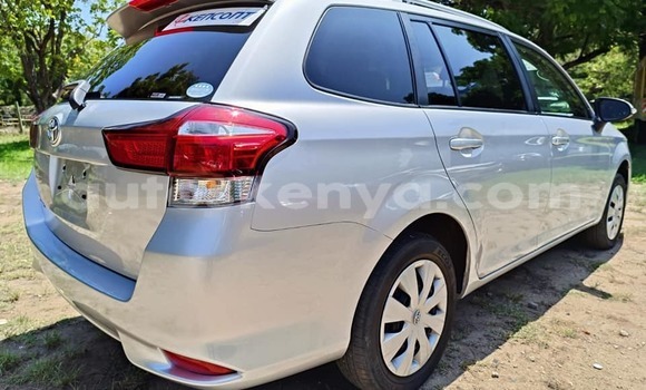Nunua Ilio tumika Toyota Fielder Fedha Gari ndani ya Mombasa nchini Kenya ya Pwani Nunua Ilio tumika Toyota Fielder Fedha Gari ndani ya Mombasa nchini Kenya ya Pwani
