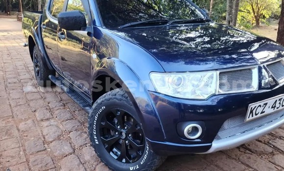Buy Used Mitsubishi Outlander Blue Car in Nairobi in Nairobi Buy Used Mitsubishi Outlander Blue Car in Nairobi in Nairobi
