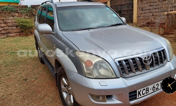 Buy Used Toyota Land Cruiser Prado Silver Car in Nairobi in Nairobi Buy Used Toyota Land Cruiser Prado Silver Car in Nairobi in Nairobi