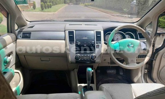 Oofamaa Nissan tiida Silver Makiinaa iti Nairobi keessatti Nairobi keessatti Oofamaa Nissan tiida Silver Makiinaa iti Nairobi keessatti Nairobi keessatti