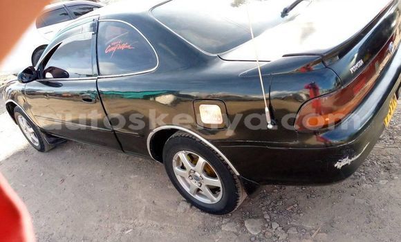 Nunua Ilio tumika Toyota Corolla Nyeusi Gari ndani ya Nairobi nchini Nairobi