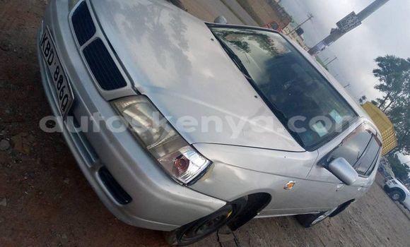 Oofamaa Nissan Bluebird Silver Makiinaa iti Nairobi keessatti Nairobi keessatti Oofamaa Nissan Bluebird Silver Makiinaa iti Nairobi keessatti Nairobi keessatti