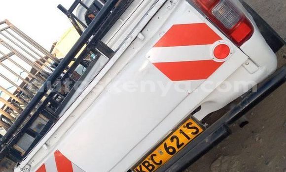 Buy Used Isuzu D–MAX White Car in Nairobi in Nairobi Buy Used Isuzu D–MAX White Car in Nairobi in Nairobi