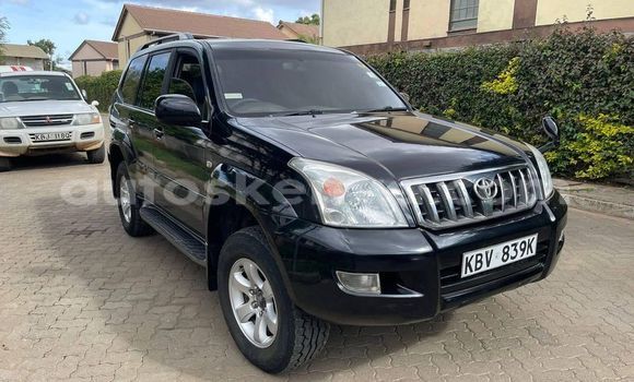 Nunua Ilio tumika Toyota Land Cruiser Prado Nyeusi Gari ndani ya Nairobi nchini Nairobi