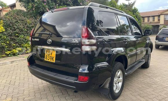 Nunua Ilio tumika Toyota Land Cruiser Prado Nyeusi Gari ndani ya Nairobi nchini Nairobi Nunua Ilio tumika Toyota Land Cruiser Prado Nyeusi Gari ndani ya Nairobi nchini Nairobi