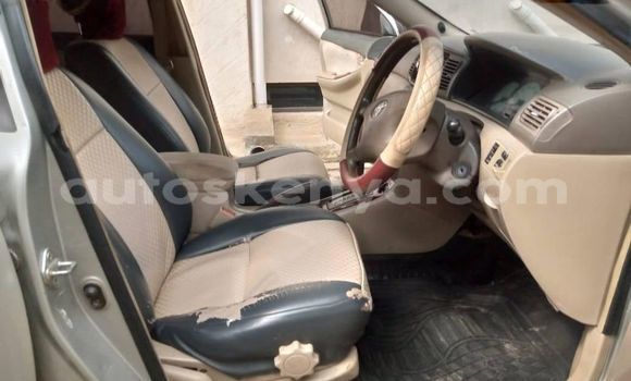 Nunua Ilio tumika Toyota Corolla Beige Gari ndani ya Nairobi nchini Nairobi Nunua Ilio tumika Toyota Corolla Beige Gari ndani ya Nairobi nchini Nairobi