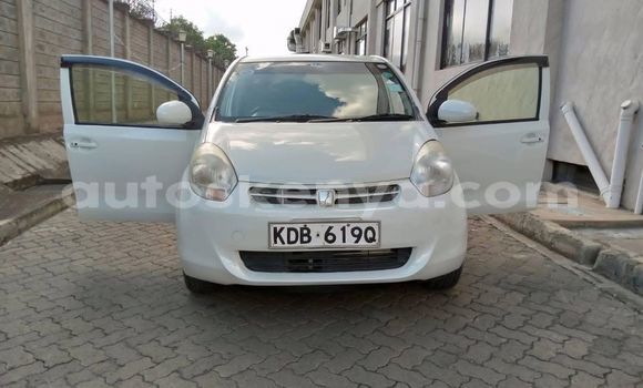 Nunua Ilio tumika Toyota Passo Nyeupe Gari ndani ya Nairobi nchini Nairobi