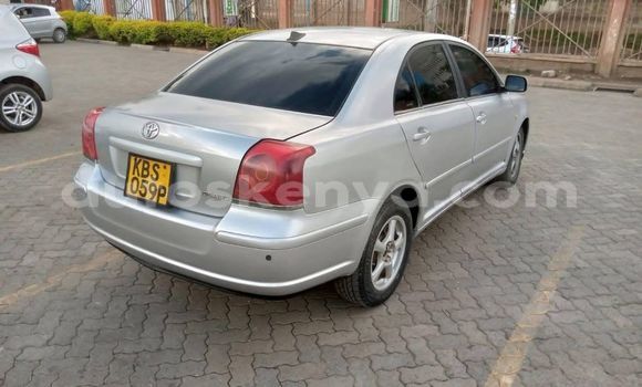 Oofamaa Toyota Avensis Silver Makiinaa iti Nairobi keessatti Nairobi keessatti Oofamaa Toyota Avensis Silver Makiinaa iti Nairobi keessatti Nairobi keessatti