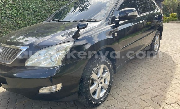 Oofamaa Toyota Harrier Black Makiinaa iti Nairobi keessatti Nairobi keessatti