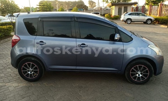 Buy Used Toyota Ractis Blue Car in Nairobi in Nairobi
