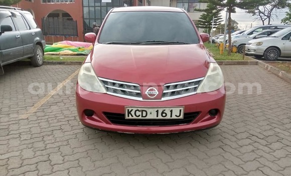 Nunua Ilio tumika Nissan tiida Nyekundu Gari ndani ya Nairobi nchini Nairobi